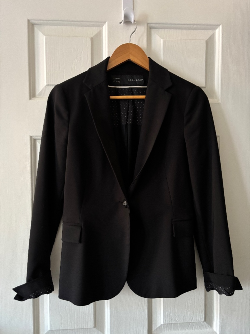 Zara basic black single-button blazer, Size USA Medium